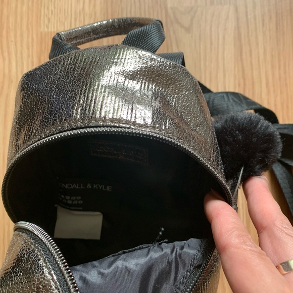 Kendall and Kylie metallic mini backpack - Picture 3 of 3